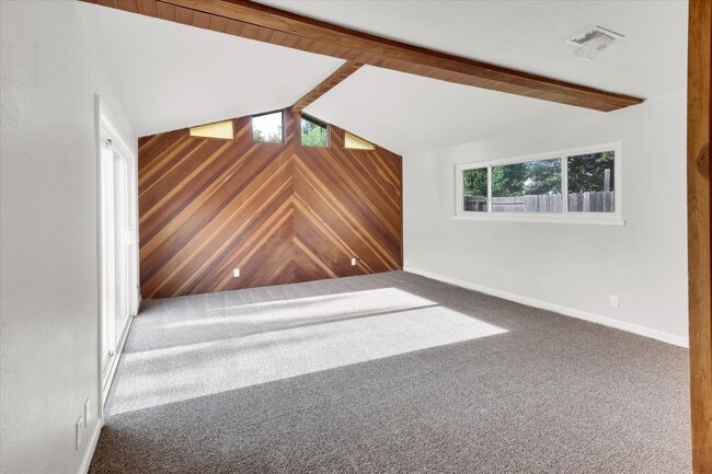 Building Photo - 8254 Mediterranean Way