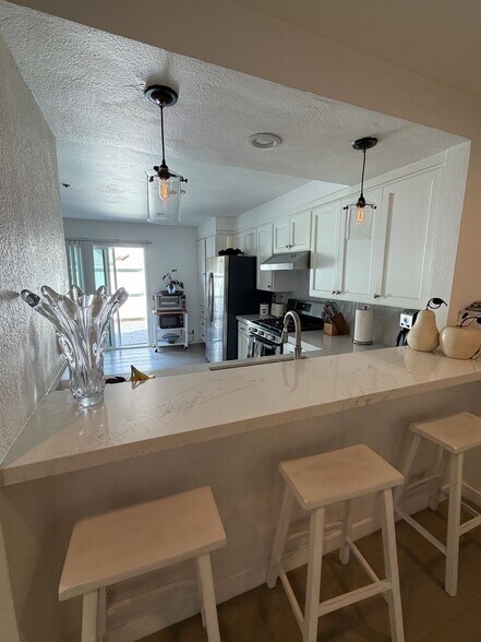 Building Photo - 25885 Trabuco Rd