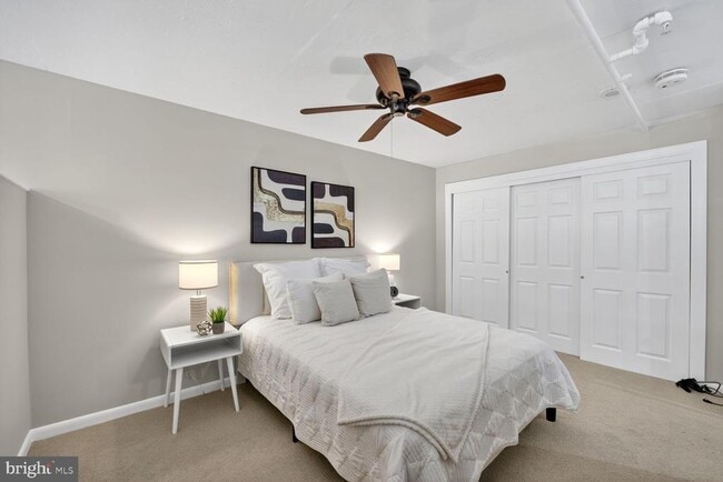 Building Photo - 811 4th St NW