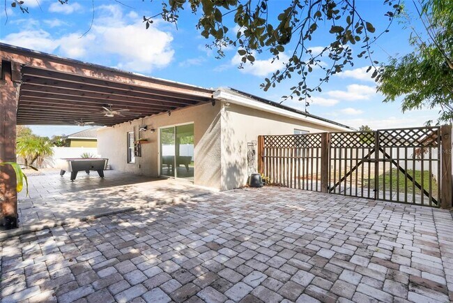 Building Photo - 188 Whispering Pines Way