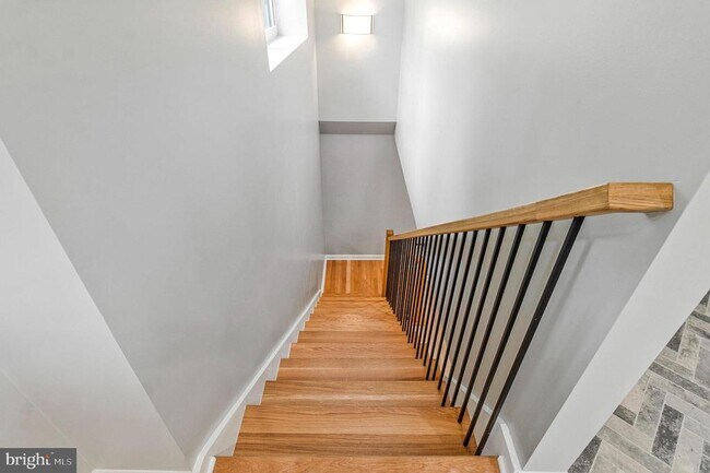 Building Photo - 301 Moncure Dr