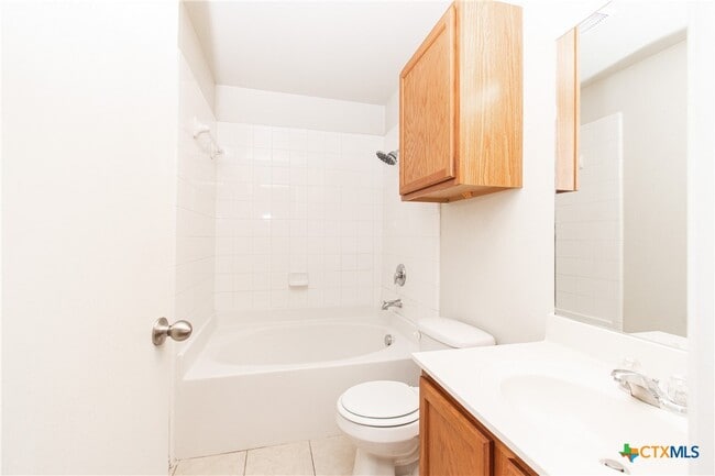 Building Photo - 6509 Temora Loop