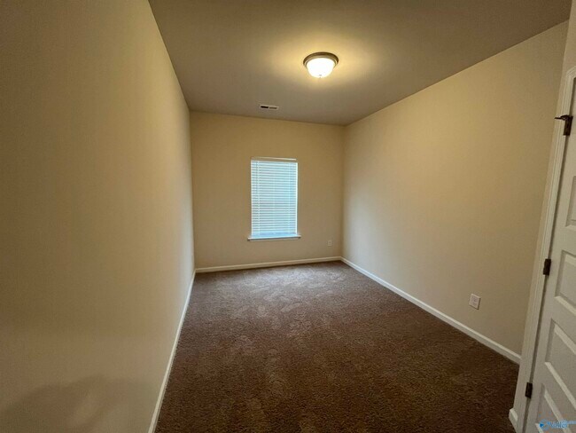 Building Photo - 111 Emma Grace Ln
