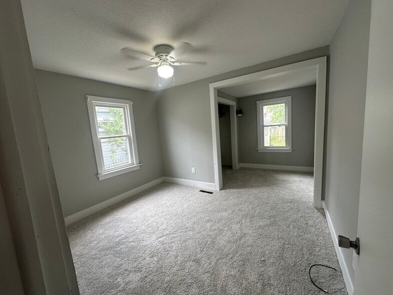 Master Bedroom - 410 Abney St