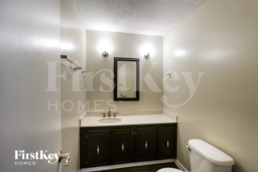 Building Photo - 2984 Wood Thrush Dr