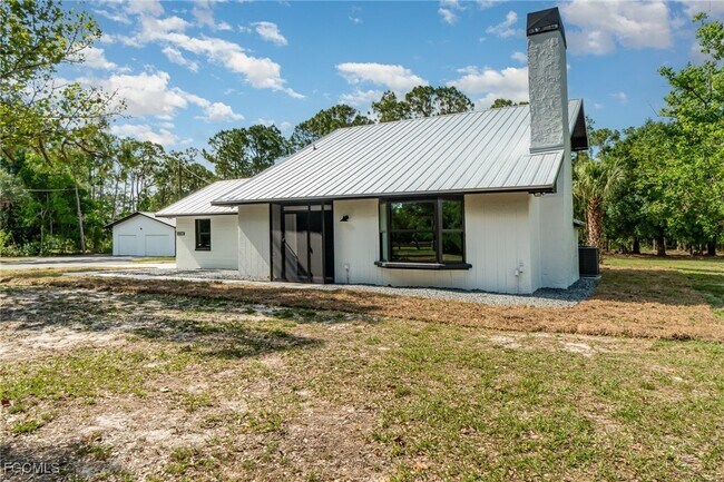 Building Photo - 11590 Fox Hill Rd