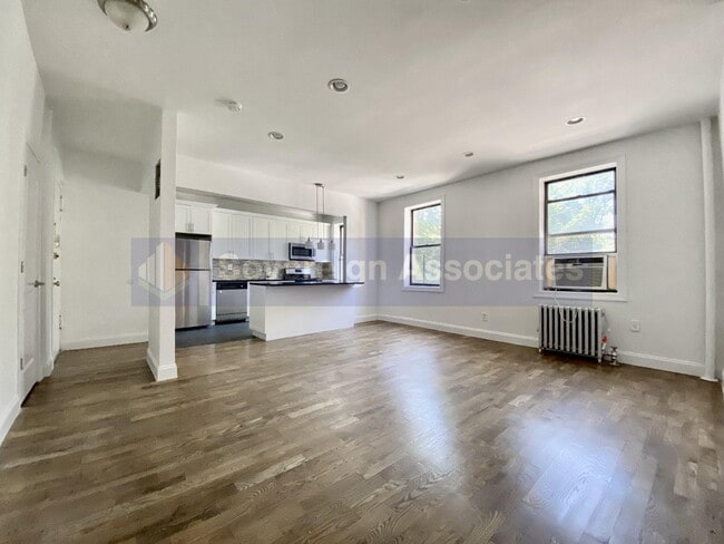 Floorplan - 165 Pinehurst Avenue