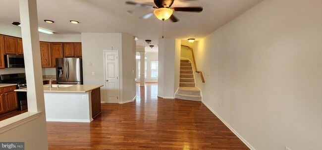 Building Photo - 20622 Glenmere Square