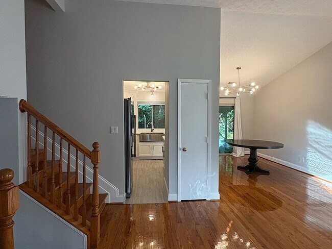 Building Photo - 3767 Murdock Ln