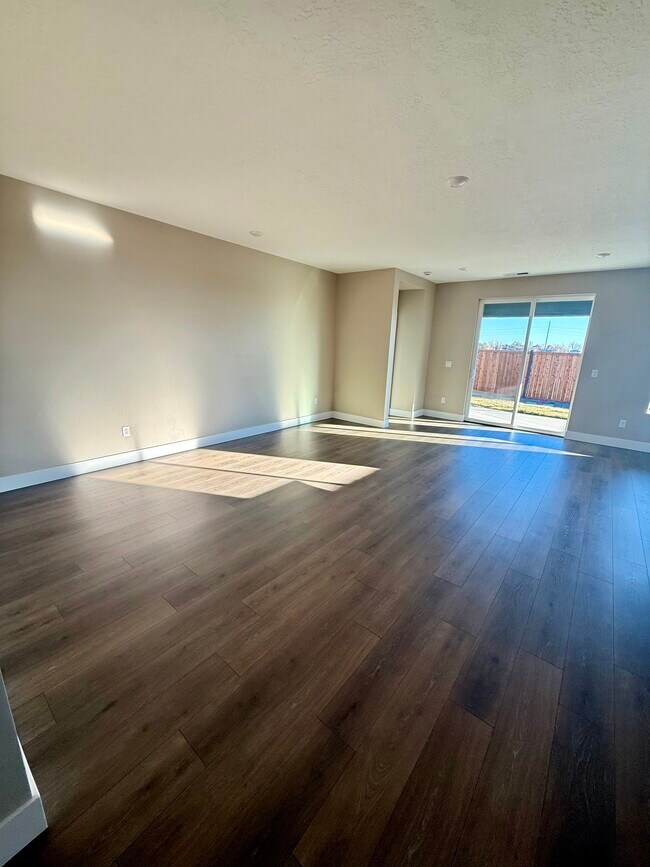 Building Photo - 12059 W Anthos Ln