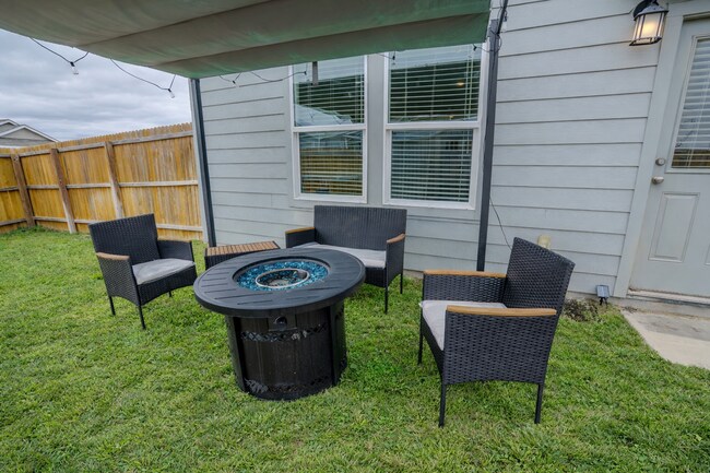 Building Photo - 402 Filibusters Trail