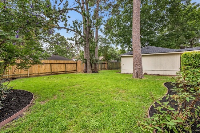 Building Photo - 3706 Glenwood Springs Dr