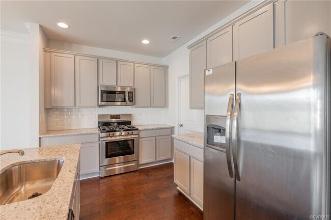 Building Photo - 4844 Wild Horse Ln