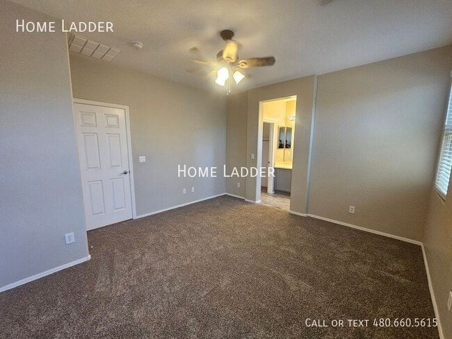Building Photo - 39746 N Cross Timbers Way