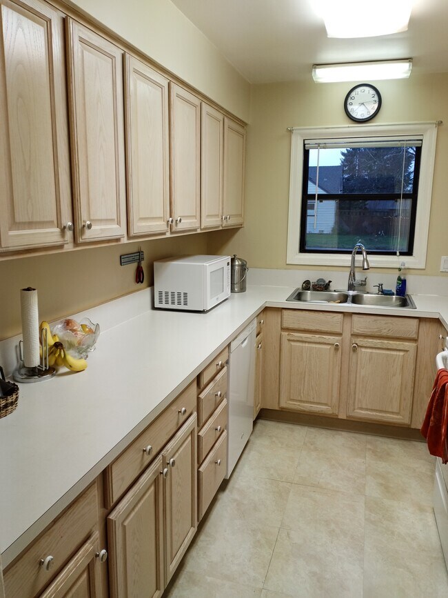 360 SE Richland Ave 360 SE Richland Ave Corvallis OR 97333