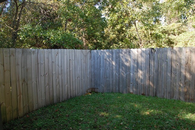 Building Photo - 1278 Montecello Dr