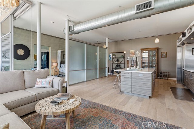 Building Photo - 4080 Glencoe Ave