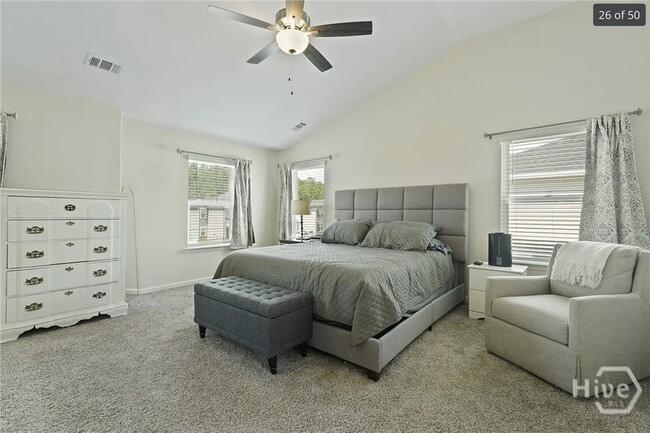 Building Photo - 126 Chalk Farm Wy