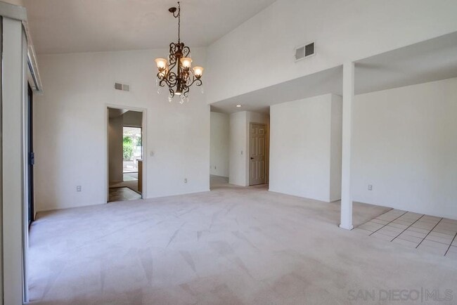 Building Photo - 11742 Avenida Sivrita