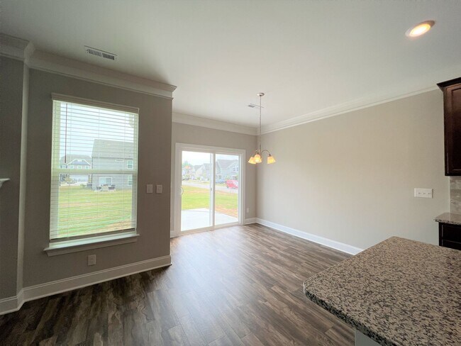 Building Photo - Coming Soon - Beautiful Home in Benson!