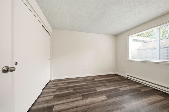 Building Photo - 3420 SW 125th Avenue Beaverton, OR 97005