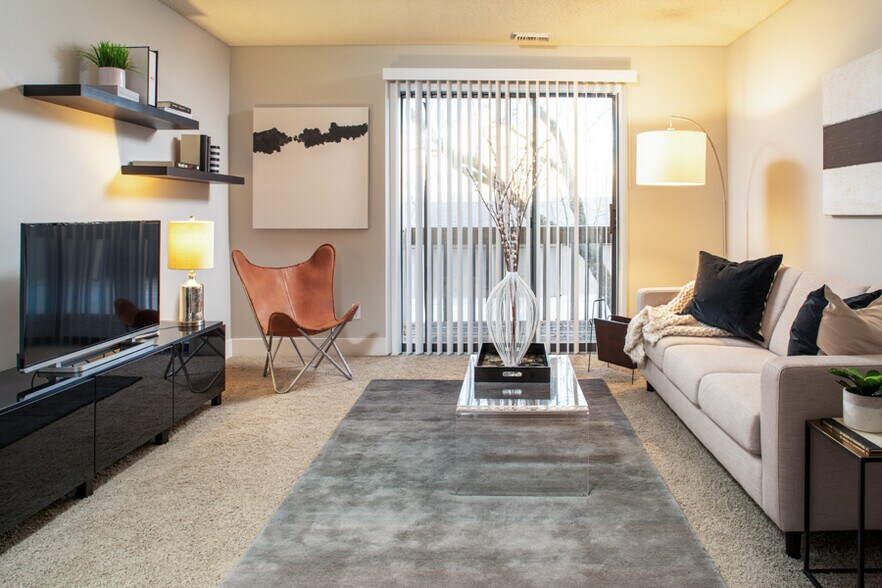 Summit by Broadmoor 3904 370 Plaza Bellevue NE 68123 Apartment Finder