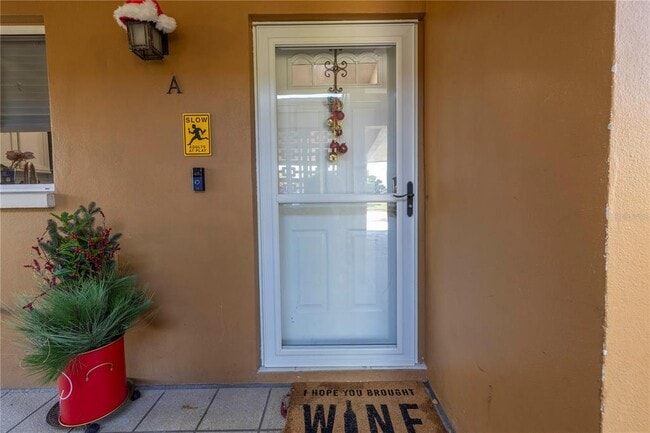 Building Photo - 800 Madonna Blvd