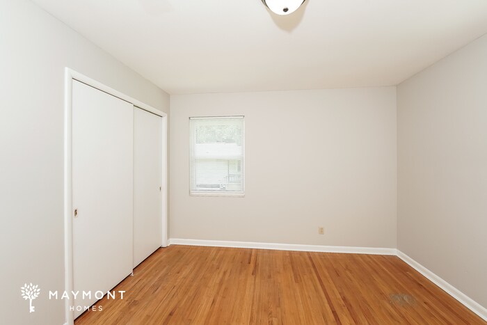 Building Photo - 455 5th Ave SW