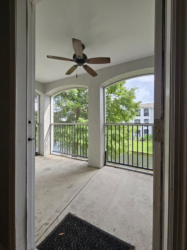 Building Photo - A small, gated community close to UNF, St....