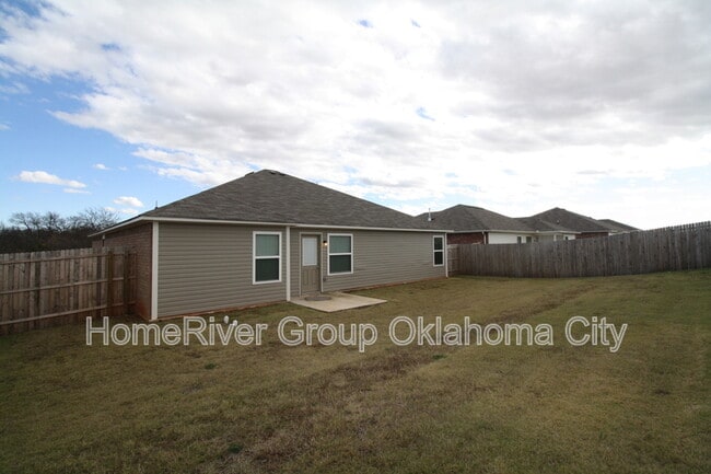 Building Photo - 13121 Beekman Dr