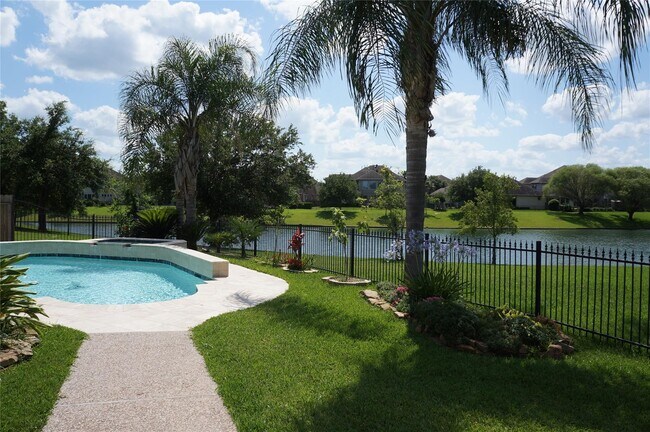 Building Photo - 5243 Harvest Bend Ct