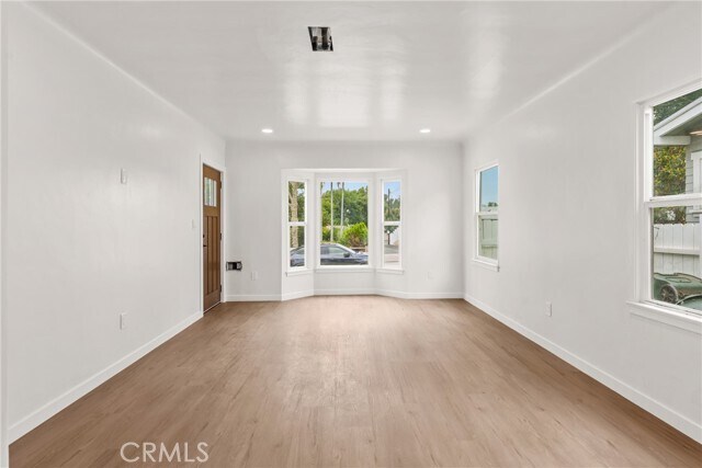 Building Photo - 6220 Magnolia Ave