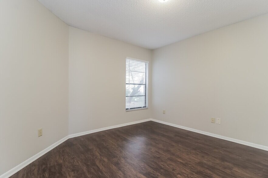 Building Photo - 456 Copperstone Cir