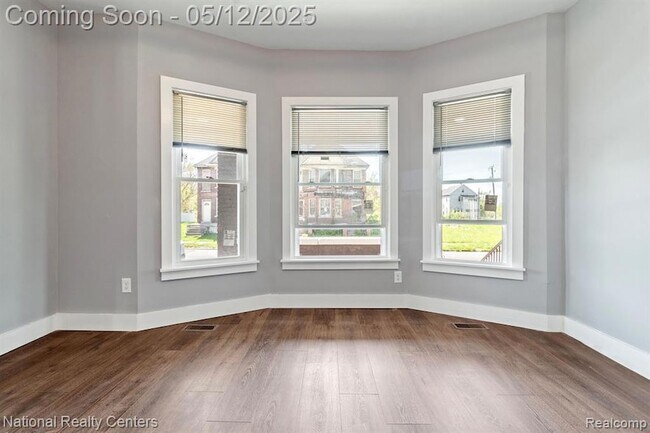 Building Photo - 2706 Wreford St