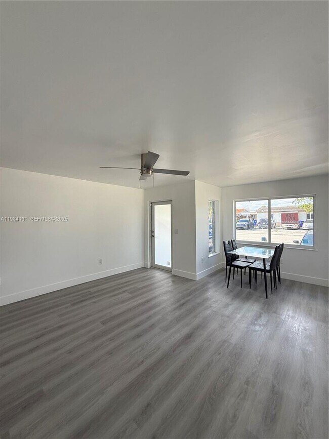 Building Photo - 1055 NW 34th Ave