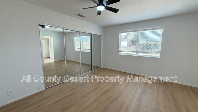 Building Photo - 78601 Ave 42