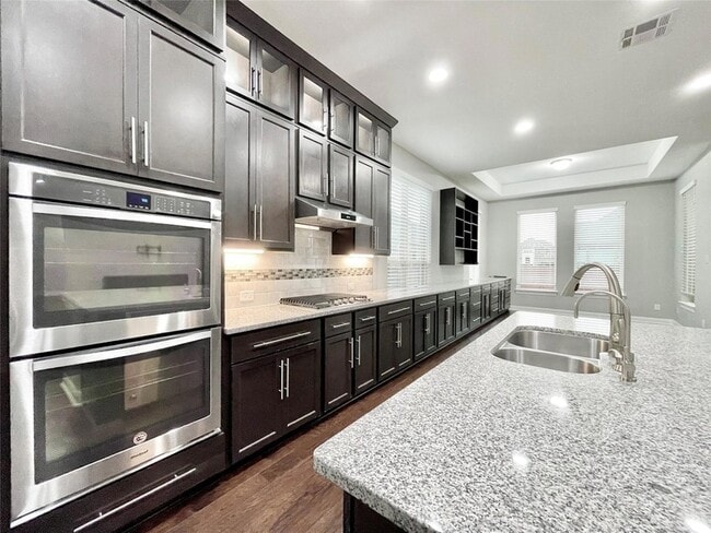 Building Photo - 3809 Mineral Dr