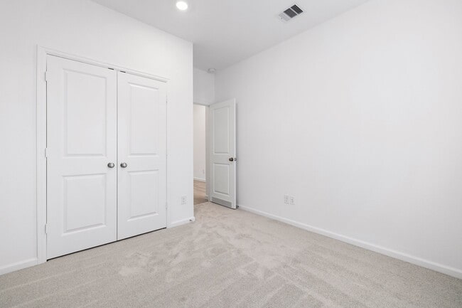 Building Photo - 30342 Centipede Grv Ln