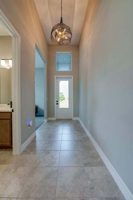 Building Photo - 887 Lk Hl Wy