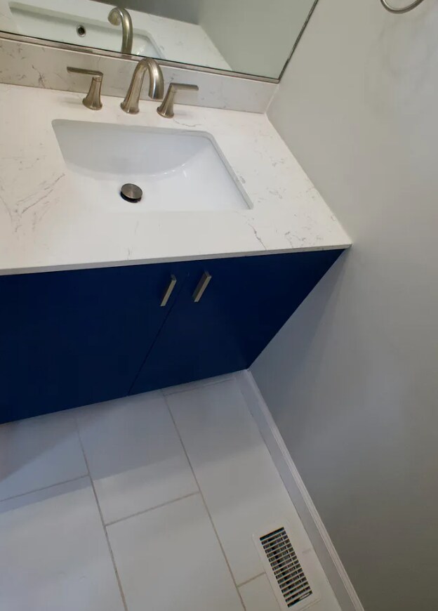 Building Photo - 2289 Bedford St