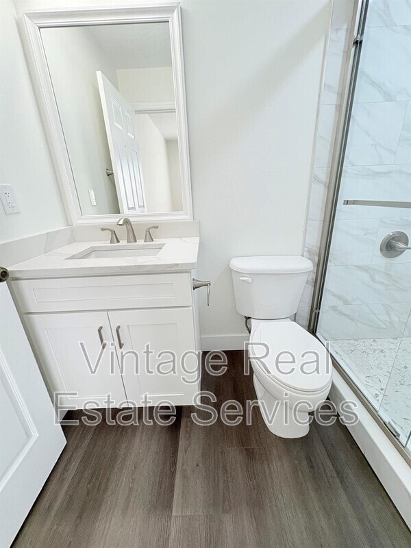 Building Photo - 8502 Gablebend Way