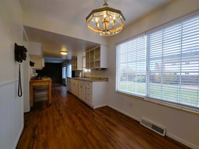 Building Photo - 8205 Ingalls Cir