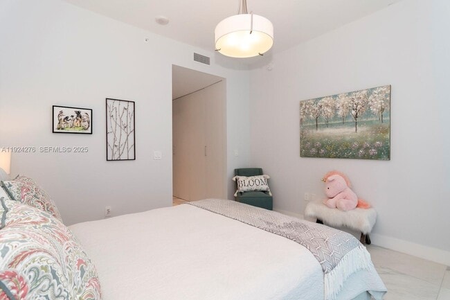 Building Photo - 701 N Fort Lauderdale Beach Blvd