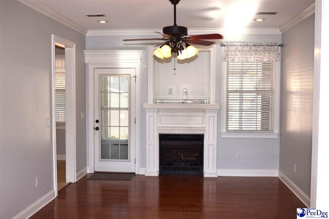 Building Photo - 2213 Avington Ct