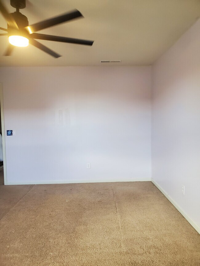 Building Photo - 13973 Catalina Dr