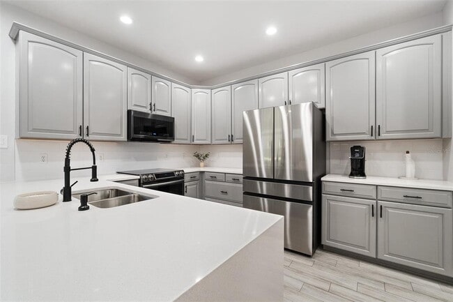 Building Photo - 5312 Tattinger Ln