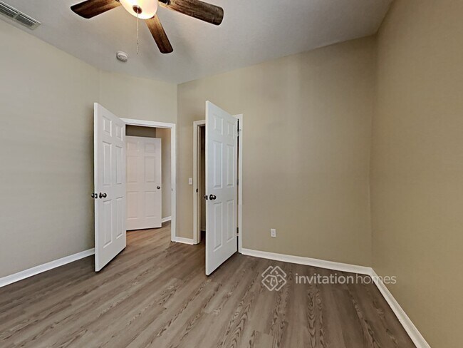 Building Photo - 110 Brassington Dr