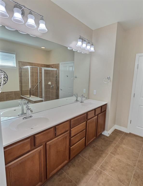 Building Photo - 921 Apache Mountain Ln