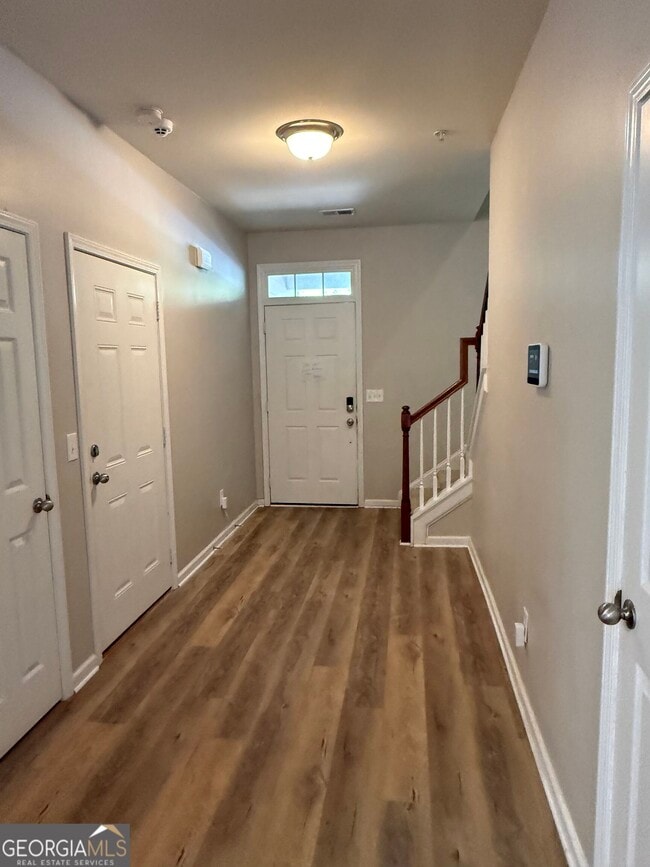 Building Photo - 151 Granite Way