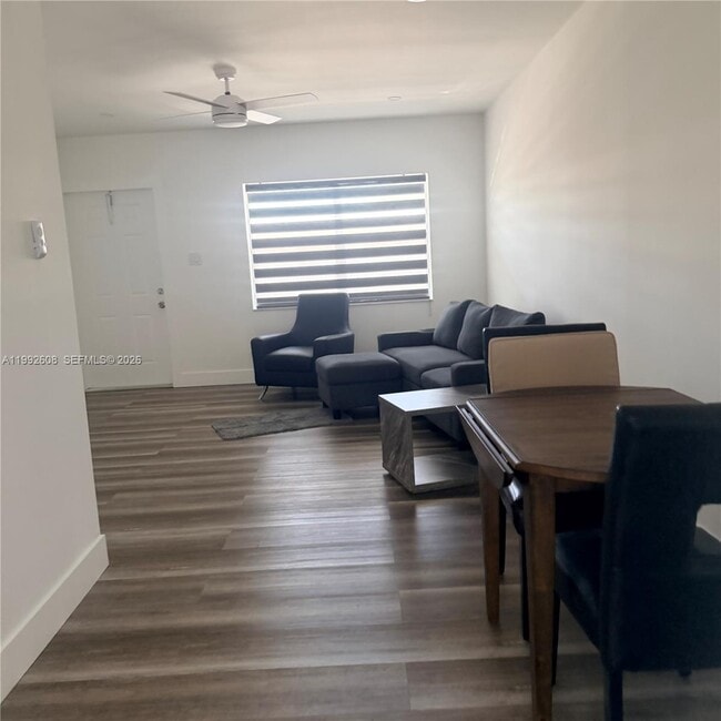 Building Photo - 7500 NW 5th Pl